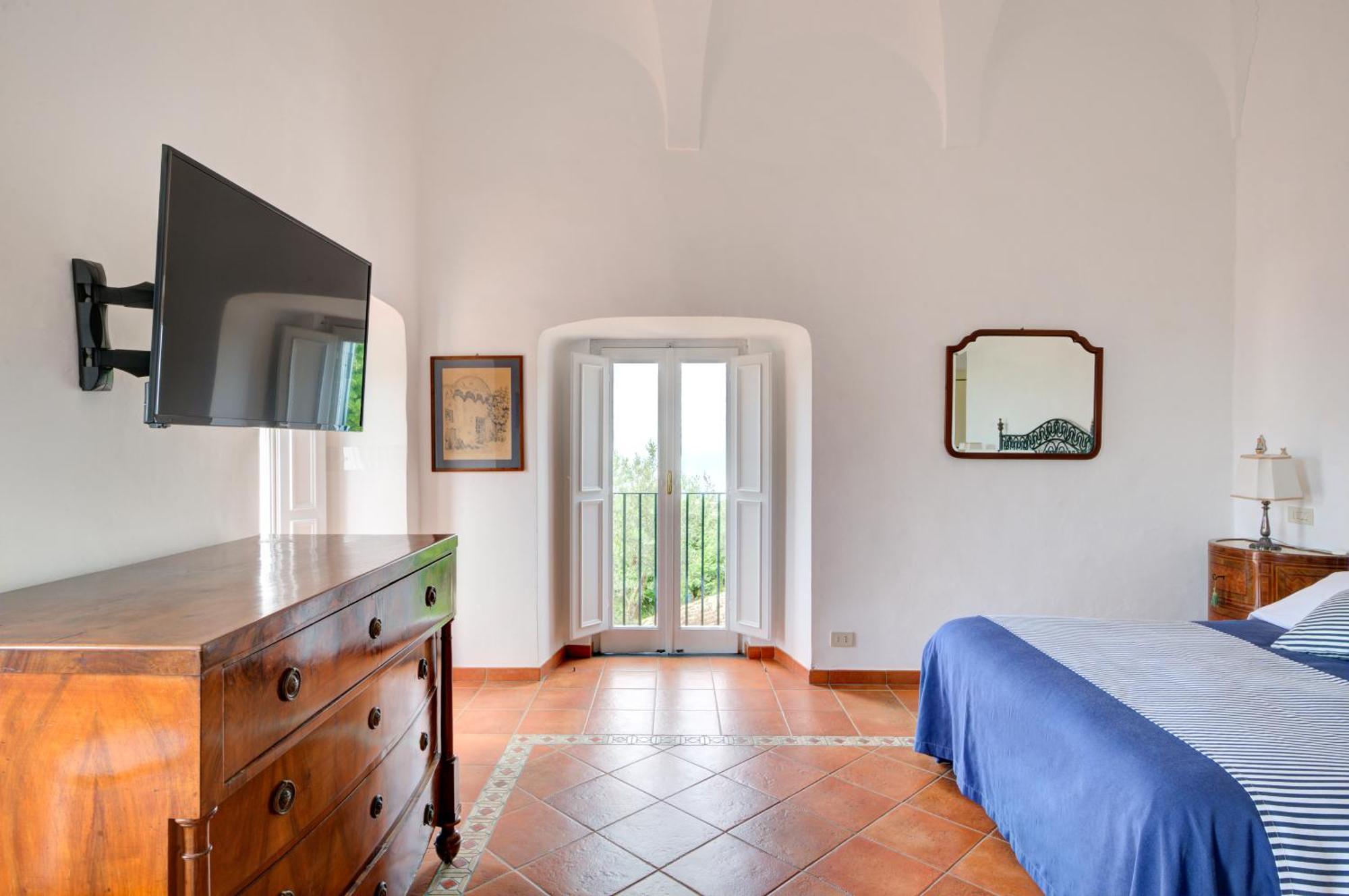 ماسّا لوبْرينسِ Villa Il Turro الغرفة الصورة