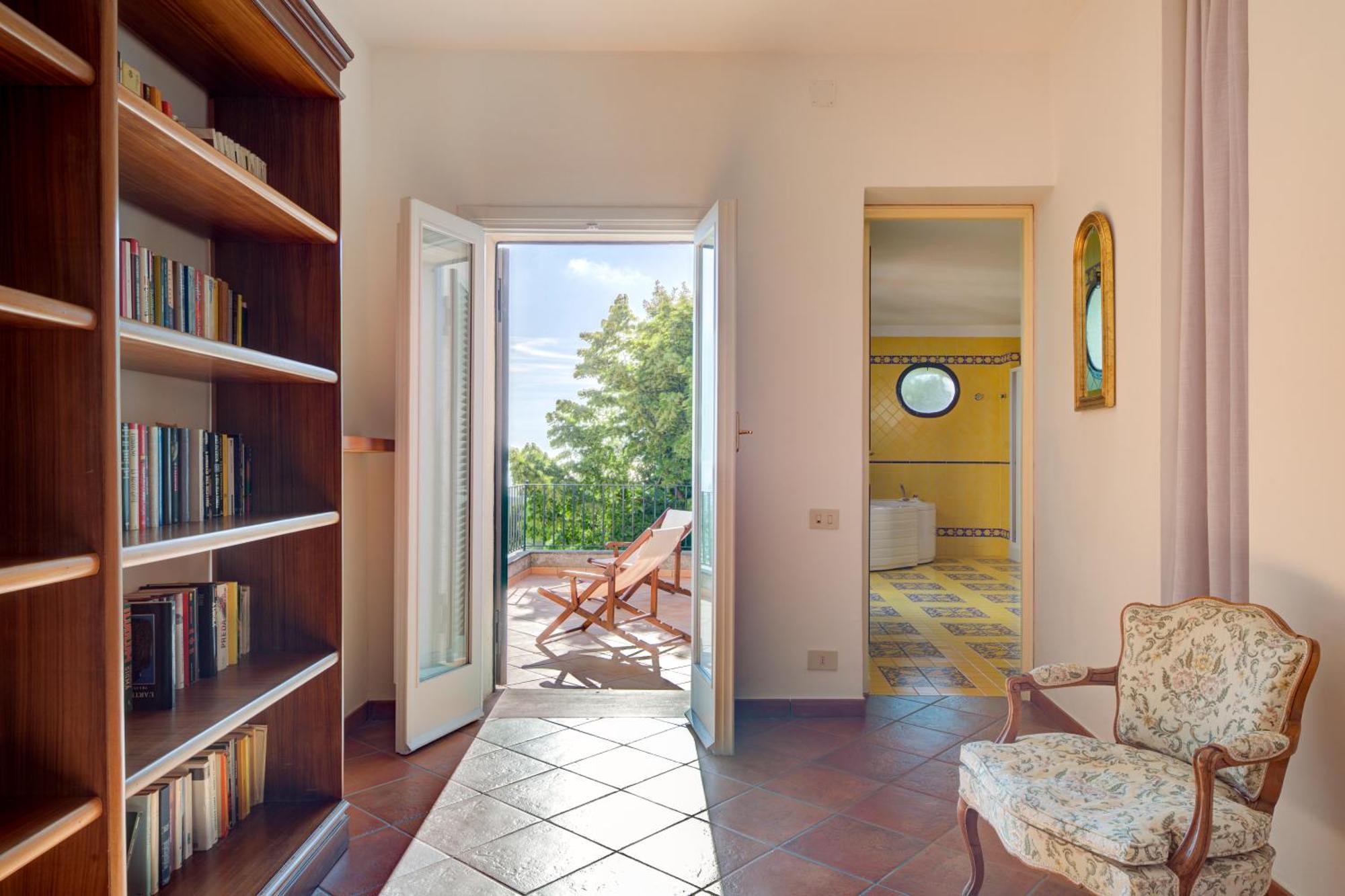 ماسّا لوبْرينسِ Villa Il Turro الغرفة الصورة